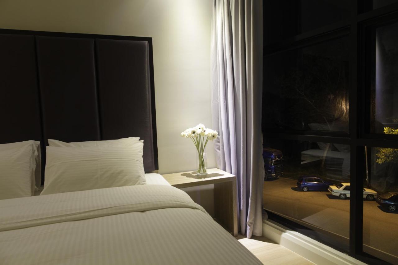 I Am Jazz Hotel Johor Bahru Exterior foto